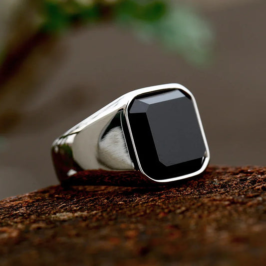 The Prestige Black Stone Band – Elegant Stainless Steel Ring